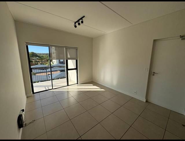 1 BEDROOM PROPERTY TO RENT IN RICHWOOD